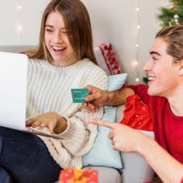 The Rise of AI in Holiday Shopping: Smarter Deals, Better Experiences